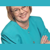 Secrets To Becoming An Effective Communicator with Expert Trish Springsteen