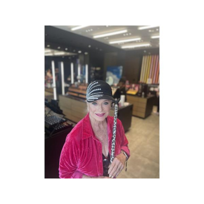 January Jones Sharing Success Stories