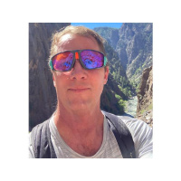 Chatting With Sherri welcomes award-winning author  WOTF Winner Scott Barnes!