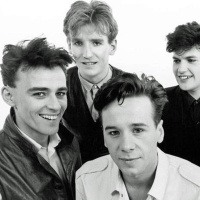 Belfast Child – Simple Minds