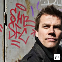 Taiteilijaelämää: Jazzrumpali Markus Ketola:Rumpujen soittamisen on tunnuttava kropassa.