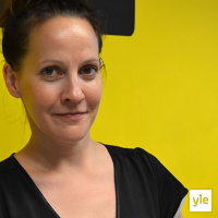 Taiteilijaelämää: Laulaja ja näyttelijä Vuokko Hovatta