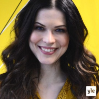 Taiteilijaelämää: Laulaja Jenni Vartiainen