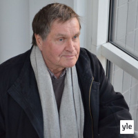 Hannu Mäkelä: Runoja lukeva on itsekin runoilija