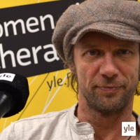 Taiteilijaelämää: Antti Reini: Jos pelko sanelee mitä pitää tehdä, olen väärällä tiellä