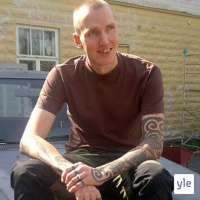 Taiteilijaelämää: Kuvanveistäjä Kimmo Schroderus