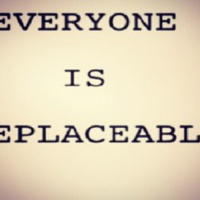 #82 - The Replaceable with Special Guest - Fraser Ames