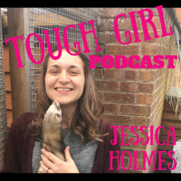 Jessica Holmes: From Major Crimes Investigator to Eco-Conscious Digital Nomad—Living the Dream through Housesitting and Adventure