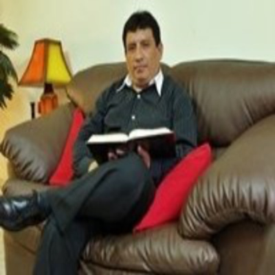 Pastor Jaime Ponce
