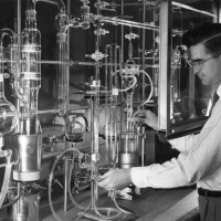 Chemistry, Capitalism,  the Commodification of Nitrogen with Chris Morris