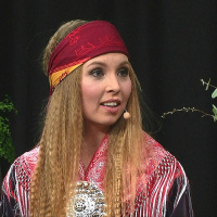 #Kielipuoli: Sofia Jannokin kaltaiset leijonamielet elinehto saamen kielille
