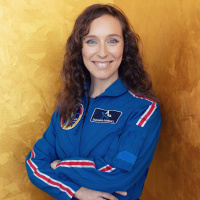 Frau im All - Die Astronautin Suzanna Randall