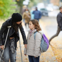 Orphan Black, S05E02- Clutch Of Greed