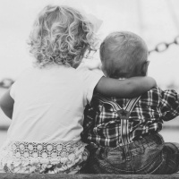 Live til Five - Siblings
