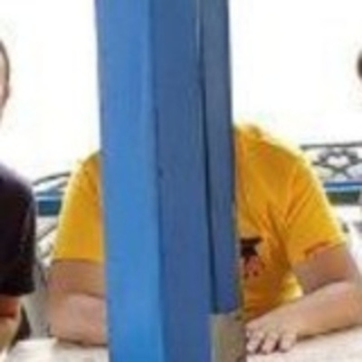 Jugando Con Los Abuelos