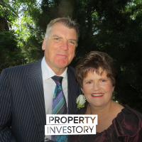 Working with Robert Kiyosaki On Property: Jenny  Gary Leather