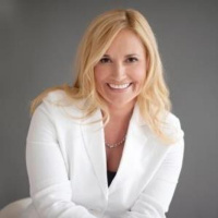 Start Your Wellness Business Faster with Health Coach Liz Brazier {e08}