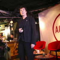 Voldelig ekstremisme - hva gjør vi? Med Mona Sahlin, Kadafi Zaman og Linda Noor