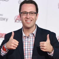 Jared Fogle Took A Prison Beating - John Derringer - 16/03/16