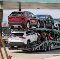 Automakers need to maximize internal combustion engine car profits