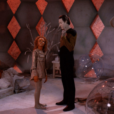 Starfleet Boy - A Star Trek Podcast