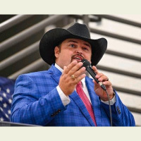 Auctioneers: Why Do They Talk Like That?