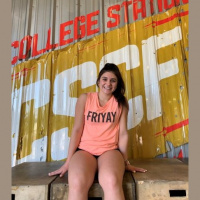 Emilee Brown – CrossFitter and Powerlifter