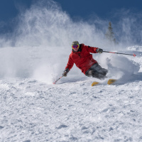 10.15.20: Extreme Skiing Pioneer Dan Egan on How to Build Client Connections