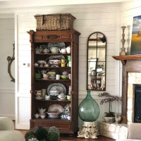 45 Minutes with a Decorator