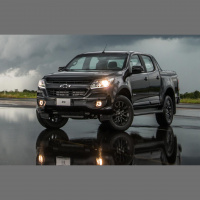 Nissan Frontier, Citroen C3 y la Chevrolet S-10 Midnight