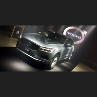 Nuevos motores Scania + Volvo XC60 + Jeep Grand Cherokee 2017