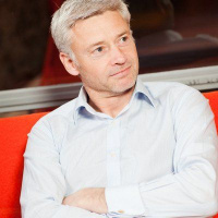 Part 2 of Track Record With Sue Dougan @suedougan talking to Nick Davies @NickSDavies founder and CEO of Neighbourly.com