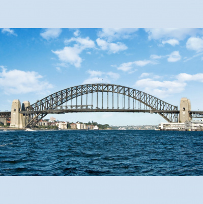 Four Seas One Family : All About Expat Living
