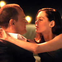 SVU: Liv  Elliot visit a sex club and meet incestuous con artist twins