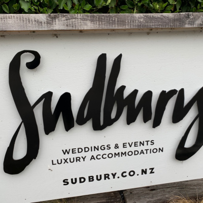 International Connection Radios Tracks