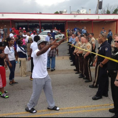 International Connection Radios Tracks