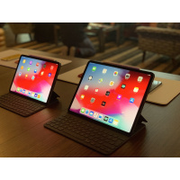 304 Apple Holiday Showcase (BONUS)