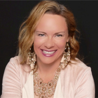 Social Selling and Your Personal Brand w/ Viveka von Rosen