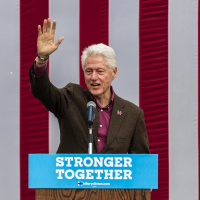 Former Secret Service Agent Spills Beans On Serial Womanizer Bill Clinton