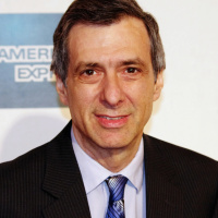 Howard Kurtz Joins Us To Talk About His New Book!