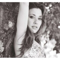 Holly Stephey  Nathalie Tedrick professional actress ,dancer and so much more!