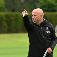 Liverpools RUTHLESS transfer decision as Arne Slot given Darwin Nunez challenge