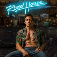 Críticas en Caliente - ROAD HOUSE. DE PROFESIÓN: DURO