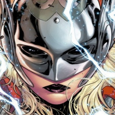 Tomos Y Grapas Cómics