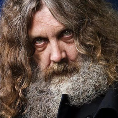 Tomos Y Grapas Cómics