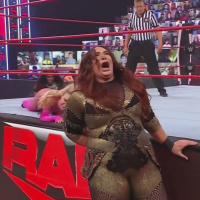 Episode 216 - A HOLE Lotta Wrestling