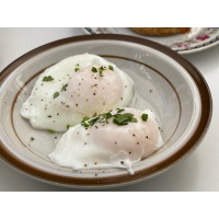 Huevos escalfados, pochados o en baño de María: ¿cómo se llaman en tu país o región?