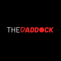 THE PADDOCK - GP van Japan met Georges De Coster