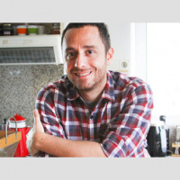 Nicolás Artusi, entre la comida y el periodismo