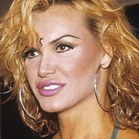 Reemisión ¿Quién mato a la veneno?